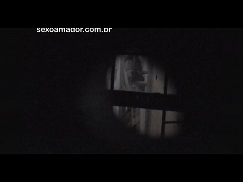 ❤️ Blondie viene segretamente filmato da un voyeur del quartiere nascosto dietro mattoni cavi ❤️ Pornoal it.kassavrn.ru ☑